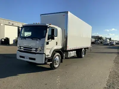 2025 Isuzu FVR MV5 Van Body This 2025 Isuzu FVR MV5 24' Transit Dry Van is a powerful and versatile...