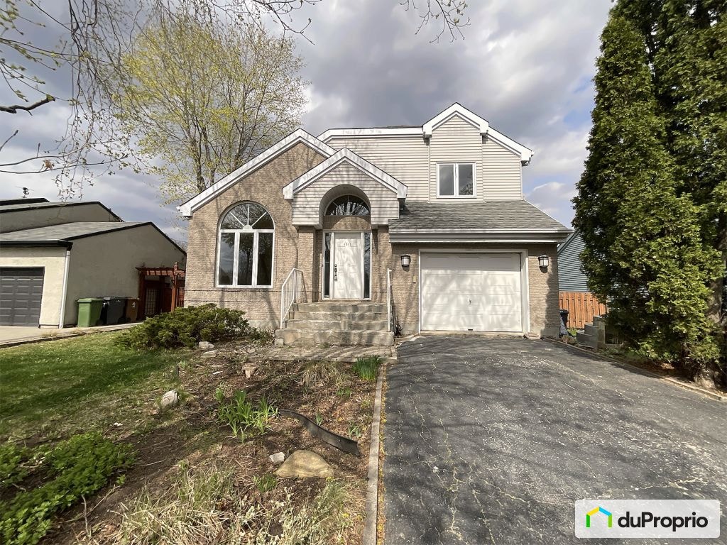 $580,000 - 2 Storey for sale in Boisbriand — photo 1