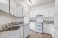 Amenities: Spacious Rooms • Air Conditioning • Great Location Suite & Building: Spacious one-bedroom... (image 8)
