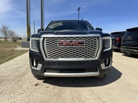 This GMC Yukon delivers a Gas V8 6.2L/ engine powering this Automatic transmission. ENGINE, 6.2L ECO... (image 1)