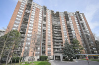 Parkway Terrace 3BR Suite, Oversized Balcony, Available
