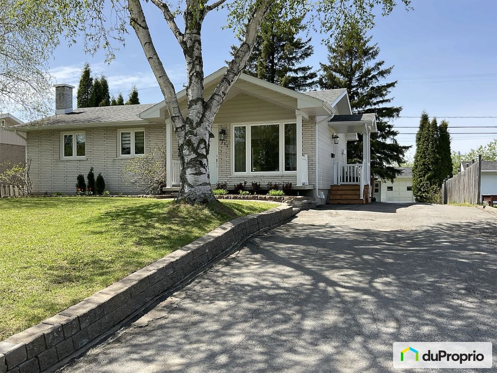 $419,500 - Bungalow for sale in Chicoutimi (Chicoutimi) — photo 2