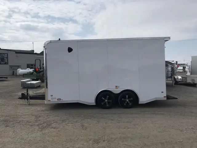 2026 IRON SERIES IRON V-NOSE CARGO/HAULER 8.5' WIDE TANDEM AXLE  in Cargo & Utility Trailers in London - Image 6