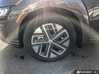 Sherwood Park! You've seen the sticker price on this stunning 2023 Hyundai Kona Electric Ultimate Fr... (image 9)