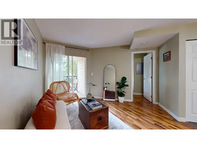 C210 40140 WILLOW CRESCENT Squamish, British Columbia in Condos for Sale in Sunshine Coast - Image 3