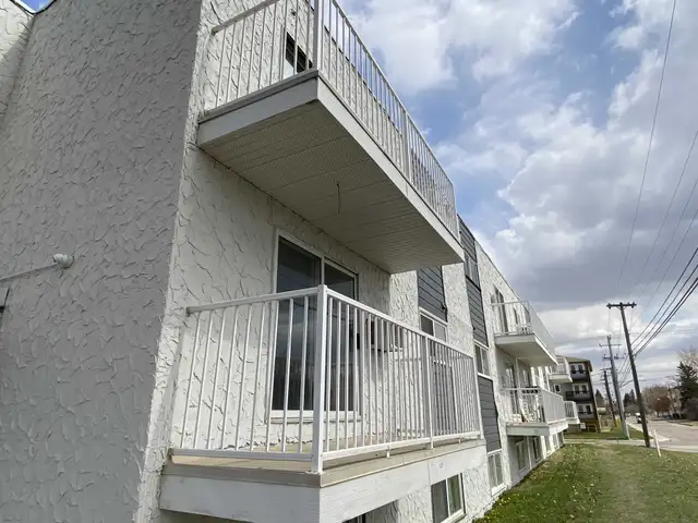 22nd Ave W Area Apartment For Rent | Key West Apartments in Long Term Rentals in Saskatoon - Image 14