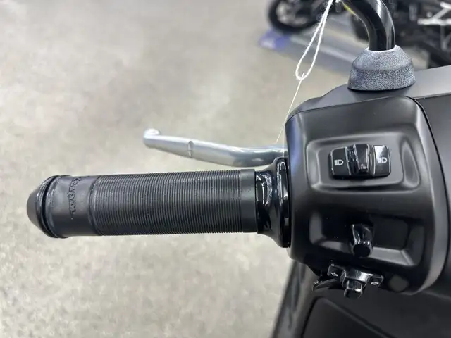 2025 Vespa GTS 310 Supersport MY 25 - V6610NP - -No Payments for in Scooters & Pocket Bikes in Markham / York Region - Image 17