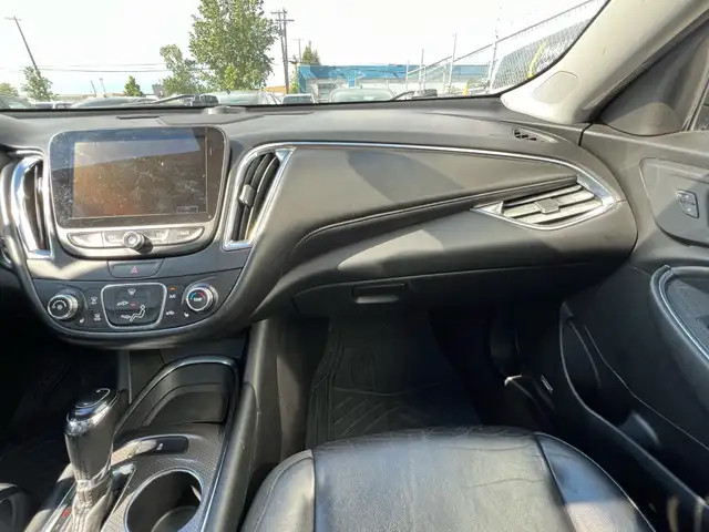 2017 Chevrolet Malibu LT | Command Start | Reverse Camera5167042565301964813