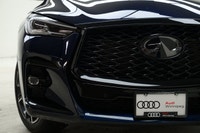 Carfax 1 owner - Local Trade with only 34,000KM! This INFINITI QX50 boasts a Intercooled Turbo Premi... (image 2)