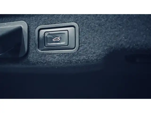 2014 Audi A8 L PANO/360CAM/NAV/20 IN RIMS/DRIVE ASSIST/BOSE in Cars & Trucks in Mississauga / Peel Region - Image 54