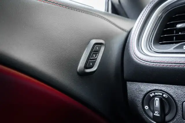 2022 Dodge Challenger5348208097322803219