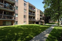 Located on a quiet cul de sac just outside Kingston’s downtown core, Westview Place has a friendly,... (image 1)