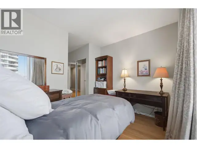 1607 989 NELSON STREET Vancouver, British Columbia in Condos for Sale in Vancouver - Image 12