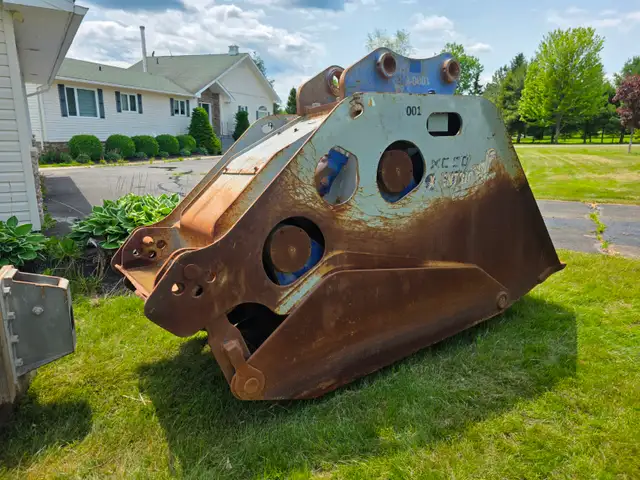 TERMINATOR TX750 75,000 ft-lb QUARRY-DEMOLITION HAMMER/BREAKER in Heavy Equipment in City of Toronto - Image 19