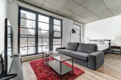 NOT FURNISHED -Griffintown- Luxury Condos - nice views -BRIGHT