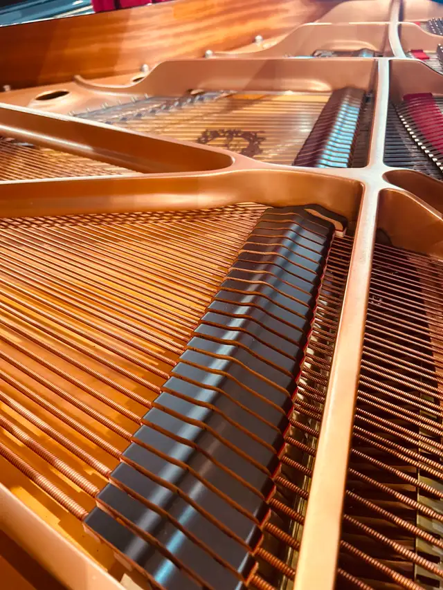 PIANO YAMAHA C1 SILENT (1996) in Pianos & Keyboards in City of Montréal - Image 3