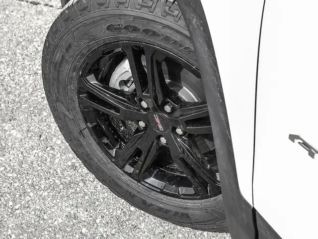2024 GMC Terrain AT4581481103329873927