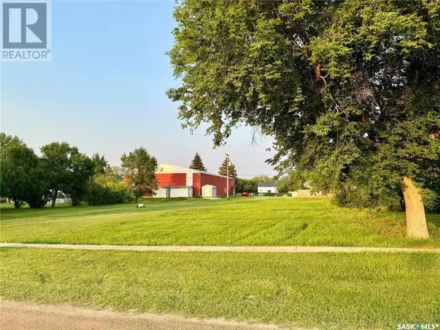 549 Ford STREET Bethune, Saskatchewan in Land for Sale in Moose Jaw - Image 11