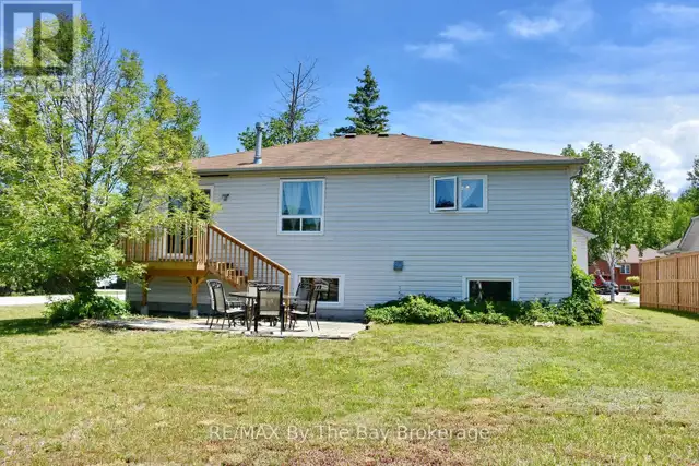 2 BIRCHMOUNT CIRCLE Wasaga Beach, Ontario in Houses for Sale in Oakville / Halton Region - Image 40