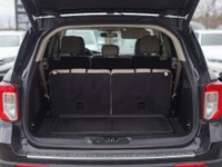 Key Features: ALLOY WHEELS, BLIND SPOT MONITORING, POWER ADJUSTABLE SEATS, LUMBER SUPPRT, ADAPTIVE C... (image 9)