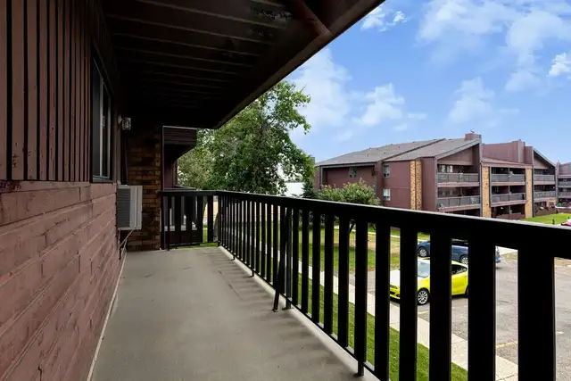 Apartments with In Suite Laundry - Pebble Ridge - Apartment for  in Long Term Rentals in Swift Current - Image 9