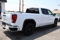Drive in style with this fully-loaded GMC Sierra 1500! Powered by a robust Diesel engine and equippe... (image 6)