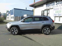 2016 Jeep Cherokee Trailhawk 4x4 with 118,394km! Equipped with remote keyless entry, power windows,... (image 4)