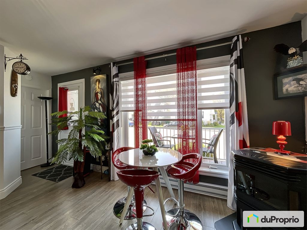 $299,500 - Bungalow for sale in Chicoutimi (Chicoutimi) — photo 3