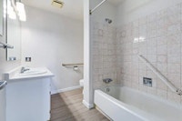 Amenities: Great Location • Large Common Area • Wheelchair Access Suite & Building: Spacious and new... (image 5)