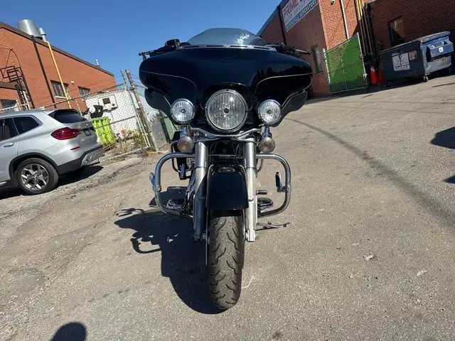 2011 Harley-Davidson Street Glide ~ ELECTRA GLIDE LTD ~ 103CI ~  in Sport Touring in City of Toronto - Image 9