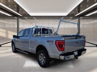 2021 Ford F-150 SuperCrew XLT Tough, versatile, and built to handle both work and everyday life, thi... (image 4)