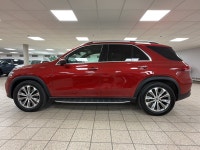 Compared with many midsize luxury SUVs, the 2020 Mercedes-Benz GLE 450 stands out by pairing refinem... (image 2)