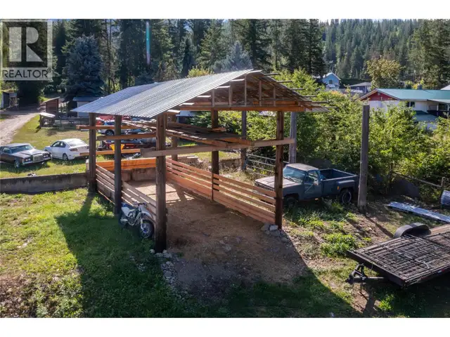 7630 97A Highway Mara, British Columbia in Land for Sale in Kamloops - Image 39