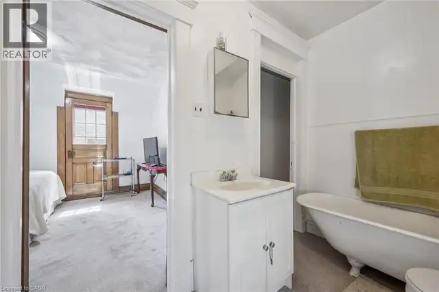 44 WALTER Street Kitchener, Ontario in Houses for Sale in Kitchener / Waterloo - Image 33