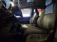 2022 Honda Odyssey EX-L Well Maintained Key Features: Leather Interior, Sunroof Power Memory Seats H... (image 9)