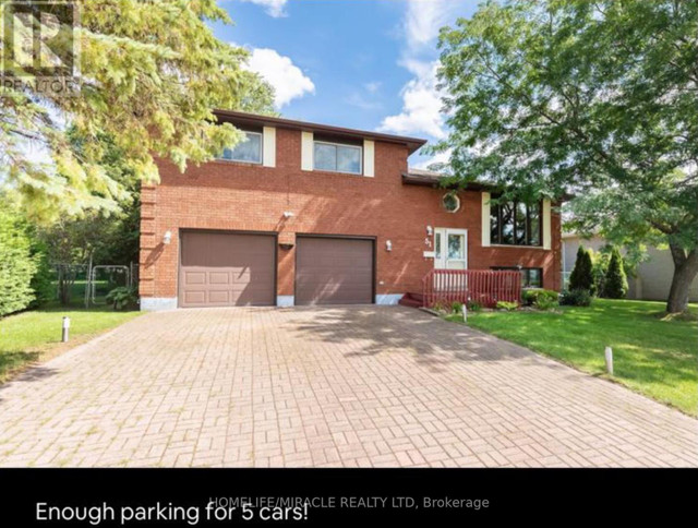 51 BECK BLVD Penetanguishene, Ontario in Houses for Sale in Muskoka