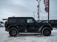 Welcome to Barrie Dodge Chrysler Jeep. QUICK ORDER PACKAGE 24W WILLYS -inc: Engine: 3.6L Pentastar V... (image 9)