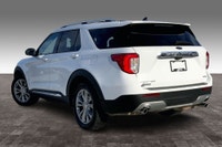 2.3 L 4 Cyl Engine Vehicle Options: Leather Interior, Sunroof, Wireless Charging, Blind Spot Monitor... (image 9)
