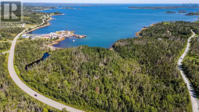 ZM NO 7 Highway Murphy Cove, Nova Scotia in Land for Sale in Truro - Image 9