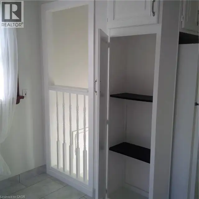 245 EIGHTH Avenue Kitchener, Ontario in Houses for Sale in Kitchener / Waterloo - Image 11