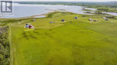 Welcome to beautiful Brule! Located minutes from Tatamagouche. Brule, famed for its dramatic ocean t...