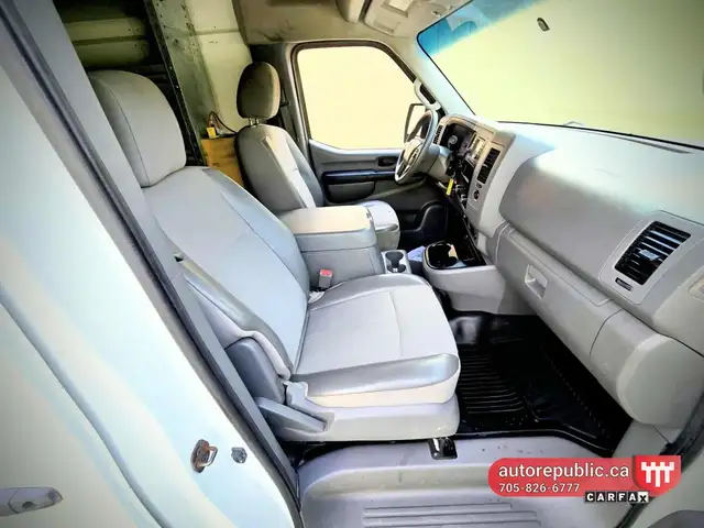 2014 Nissan NV Cargo 2500 HD Certified Low KMS One Owner in Cars & Trucks in Barrie - Image 10