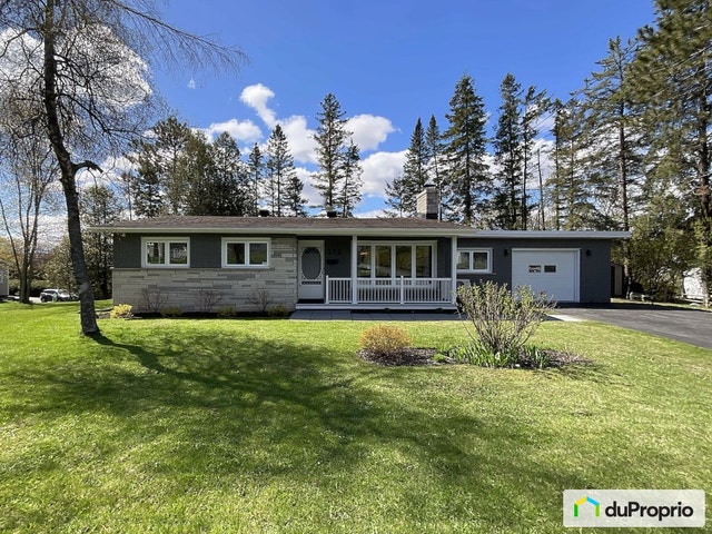 $624,900 - Bungalow for sale in Magog — photo 2