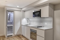 Renovated Akelius studio apartment for rent. Located near Sherbrooke in the Downtown - McGill neighb... (image 1)