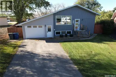 Welcome to this beautifully renovated 1,232 sq. ft. raised bungalow, nestled on a quiet cul-de-sac w...