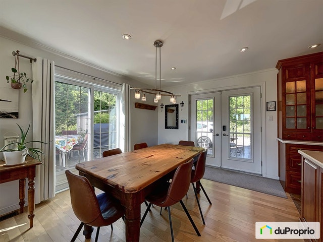 $509,000 - 2 Storey for sale in La Malbaie (Pointe-Au-Pic) — photo 3