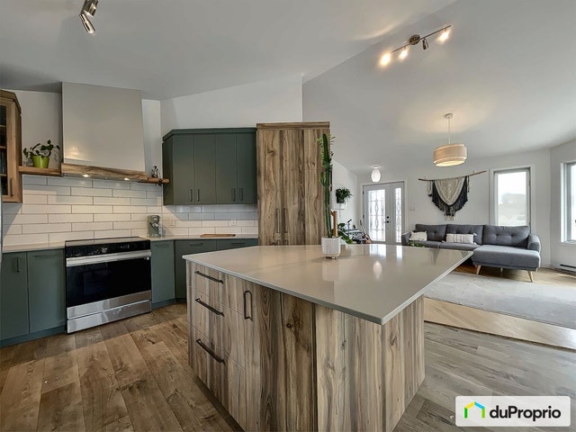 $489,000 - Bungalow for sale in Chicoutimi (Laterrière) — photo 3