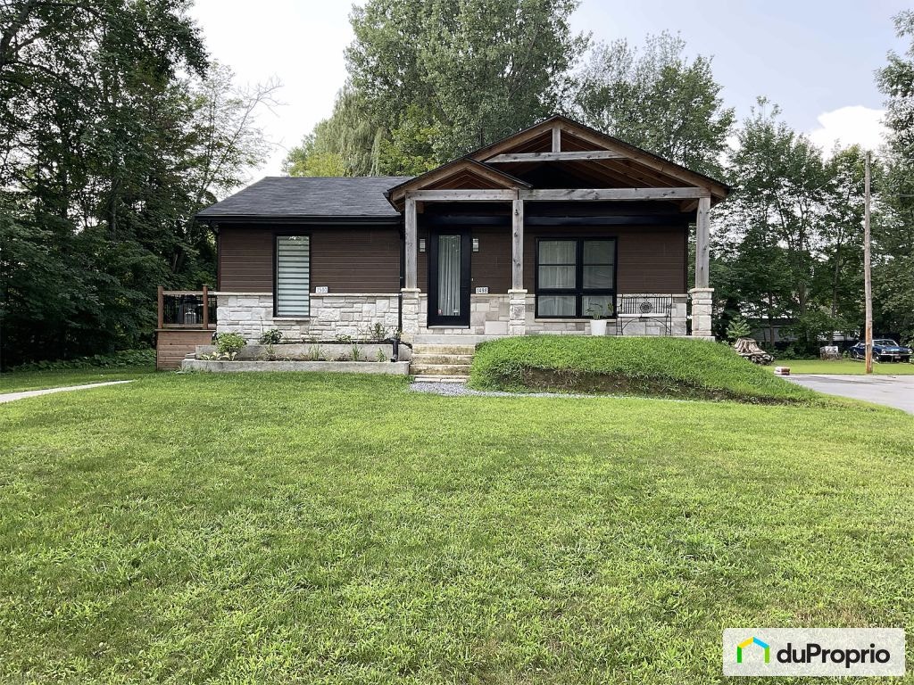 $739,900 - Duplex for sale in Mascouche — photo 1