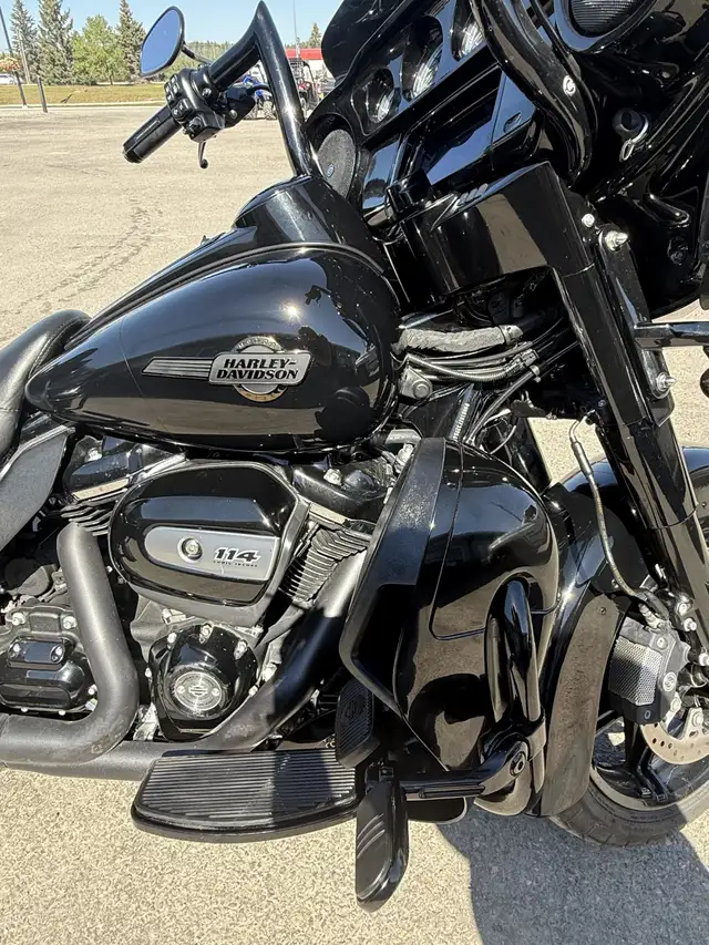 2023 Harley-Davidson® Electra Glide® Ultra Limited in Street, Cruisers & Choppers in Red Deer - Image 5