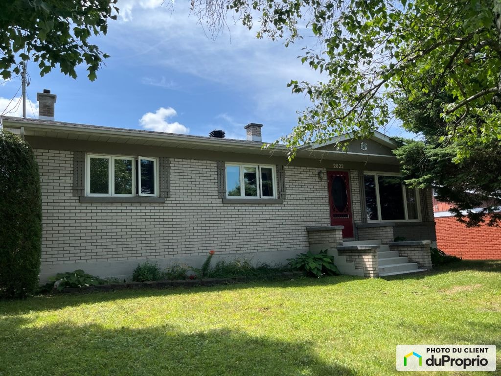 $424,000 - Bungalow for sale in Sherbrooke (Fleurimont) — photo 2